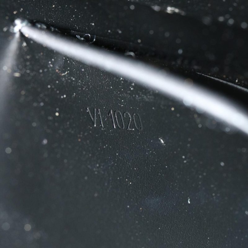Louis Vuitton COUVERTURE AGENDA FONCTIONNEL PM Shoulder Bag - Image 6