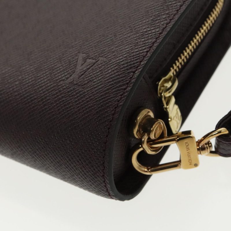 Louis Vuitton BaikalLeather Clutch Bag () - Image 7