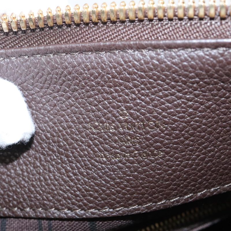Louis Vuitton Astrid GM Monogram Logo Push-lock Wallet LV-1029P-0010 - Image 23