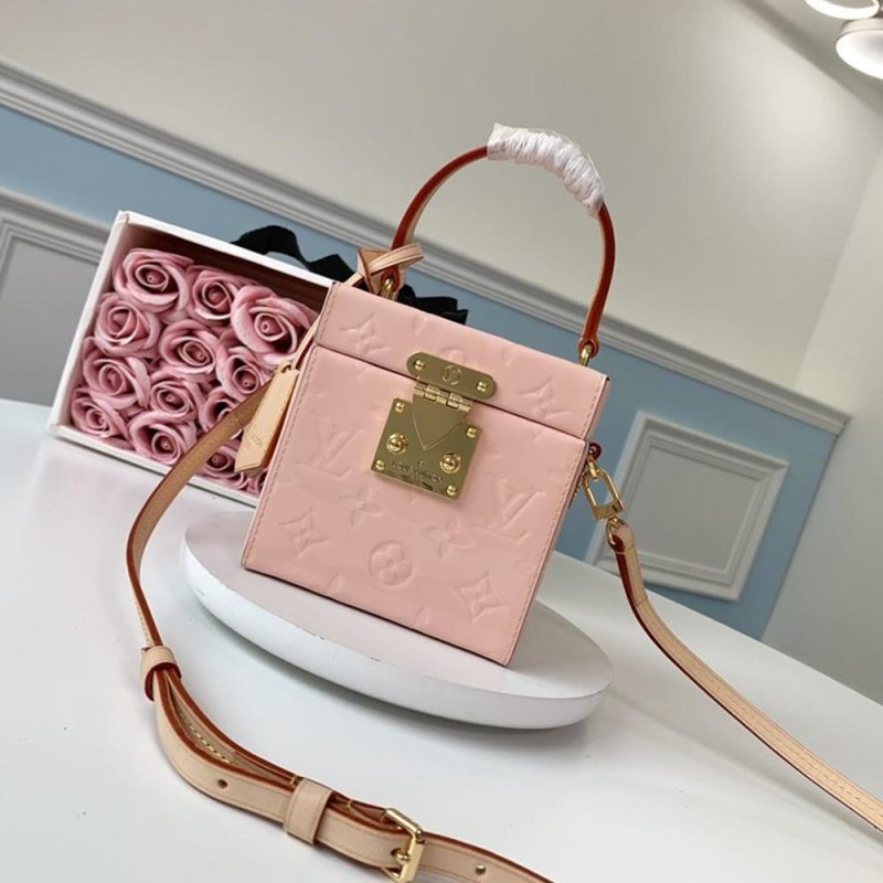 Louis Vuitton Bleeker Box Bag - Image 9