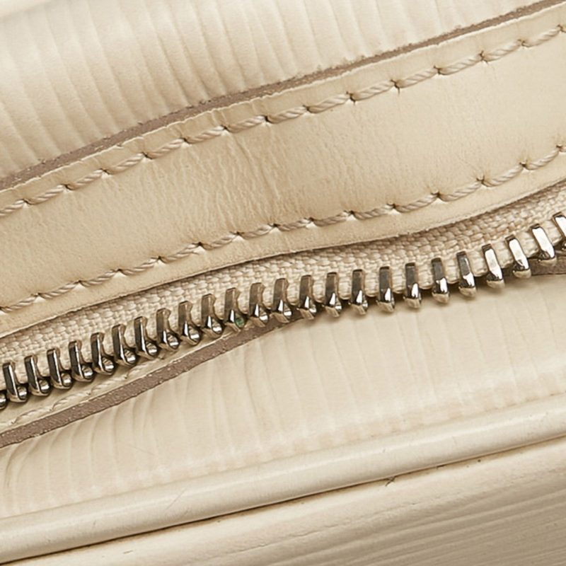 Louis Vuitton Epi Montaigne PM Handbag M5932J White Leather Ladies LOUIS VUITTON - Image 5