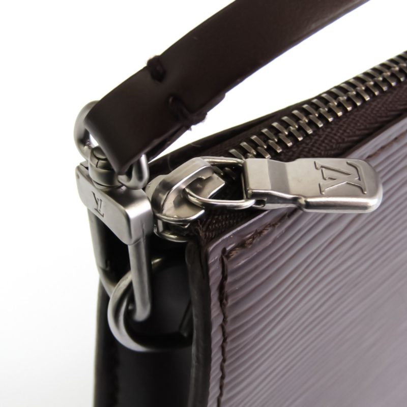 Louis Vuitton Epi Pochette Accessoires 24 M5294D Handbag Mocha - Image 6