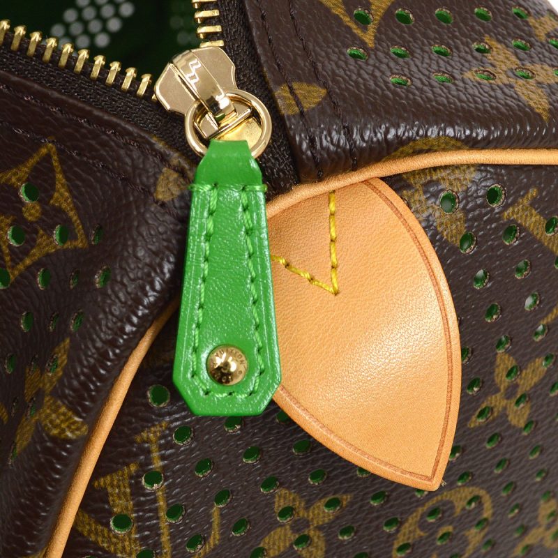 LOUIS VUITTON 2006 HUDSON GM - Image 10