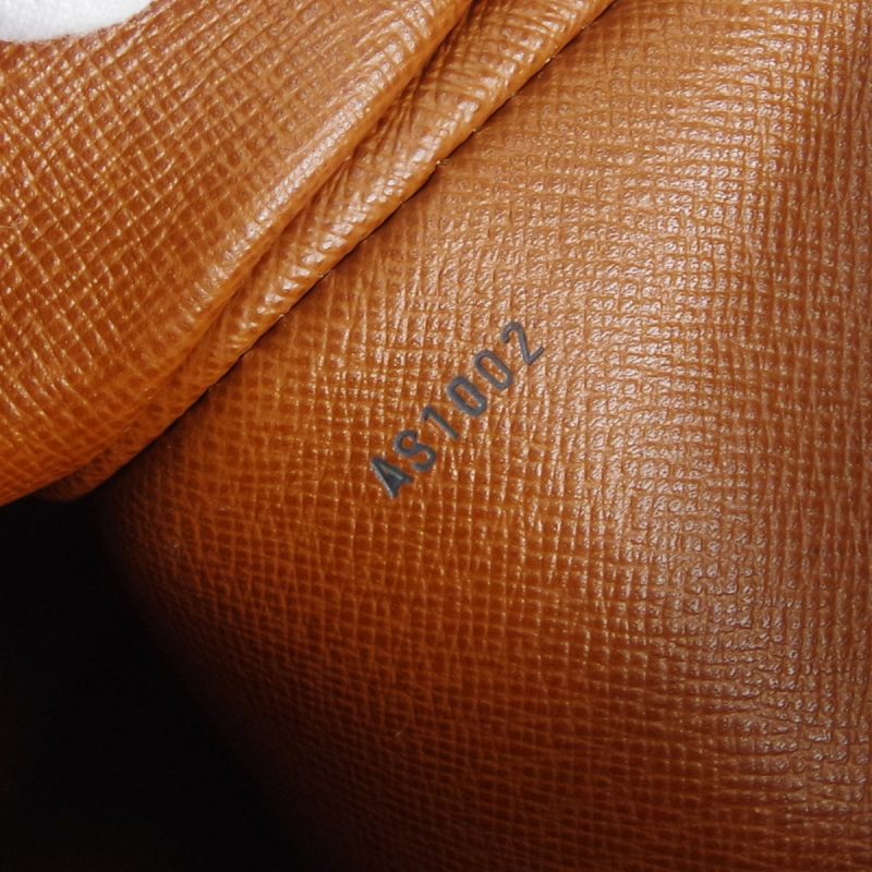 LOUIS VUITTON 2002 BOULOGNE 30 M51265 - Image 9