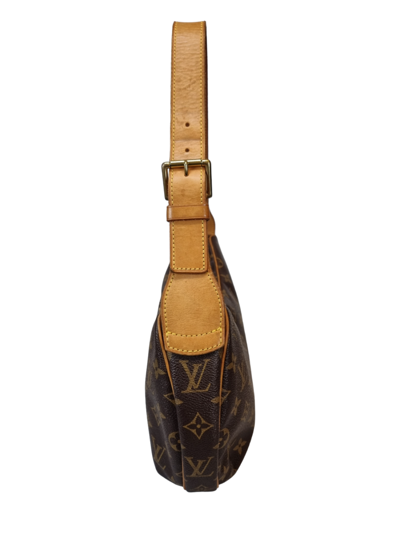 Louis Vuitton Croissant Monogram MM - Image 3