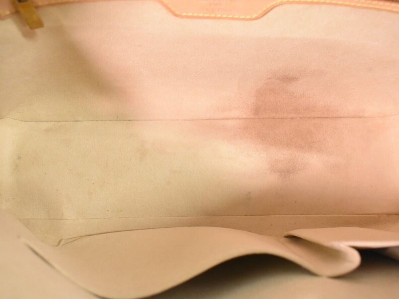 Louis Vuitton CiteCanvas Shoulder Bag () - Image 5
