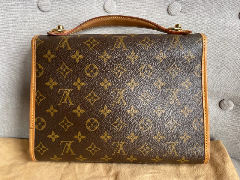 Louis Vuitton Belaia - Image 7