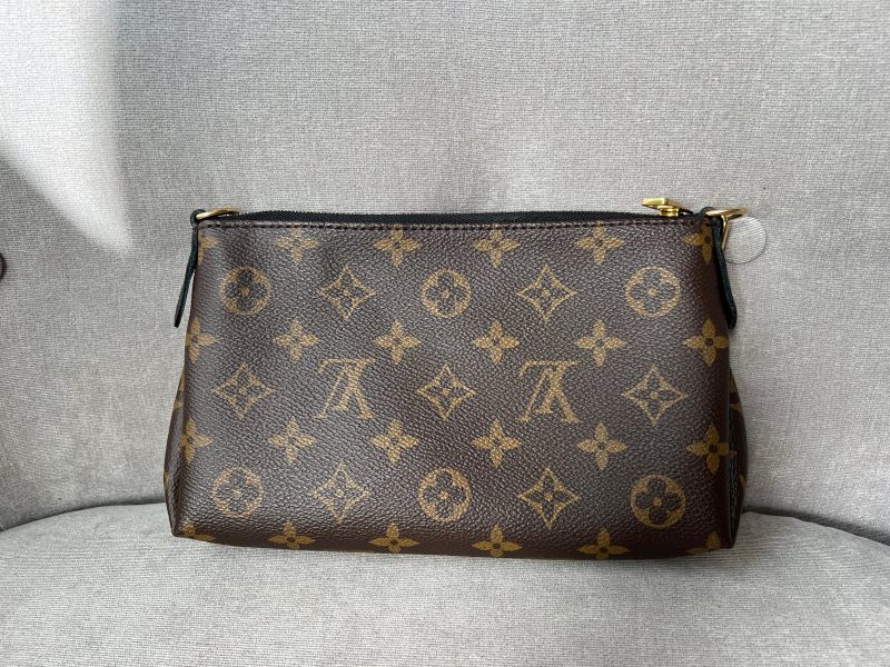 Louis Vuitton Black and Monogram Pallas Pochette - Image 13