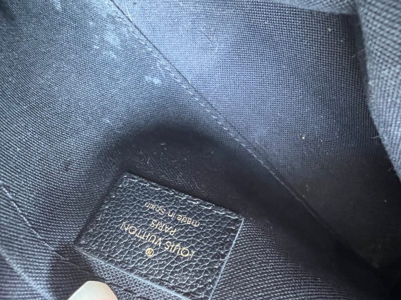Louis Vuitton Black and Monogram Pallas Pochette - Image 30