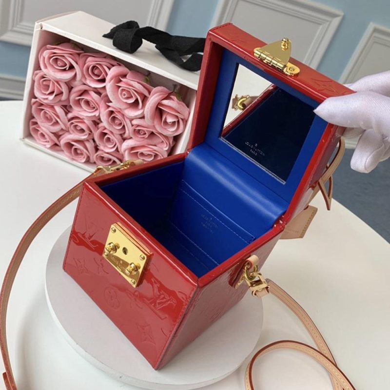 Louis Vuitton Bleeker Box Bag - Image 3