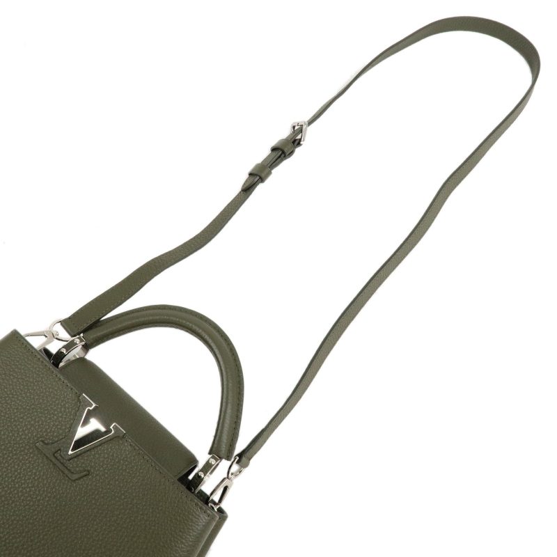 LOUIS VUITTON Capucine GM Handbag Black - Image 4