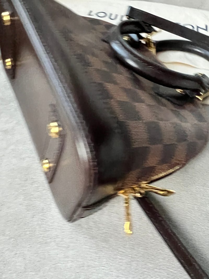 Louis Vuitton Alizé Monogram Canvas - Image 29
