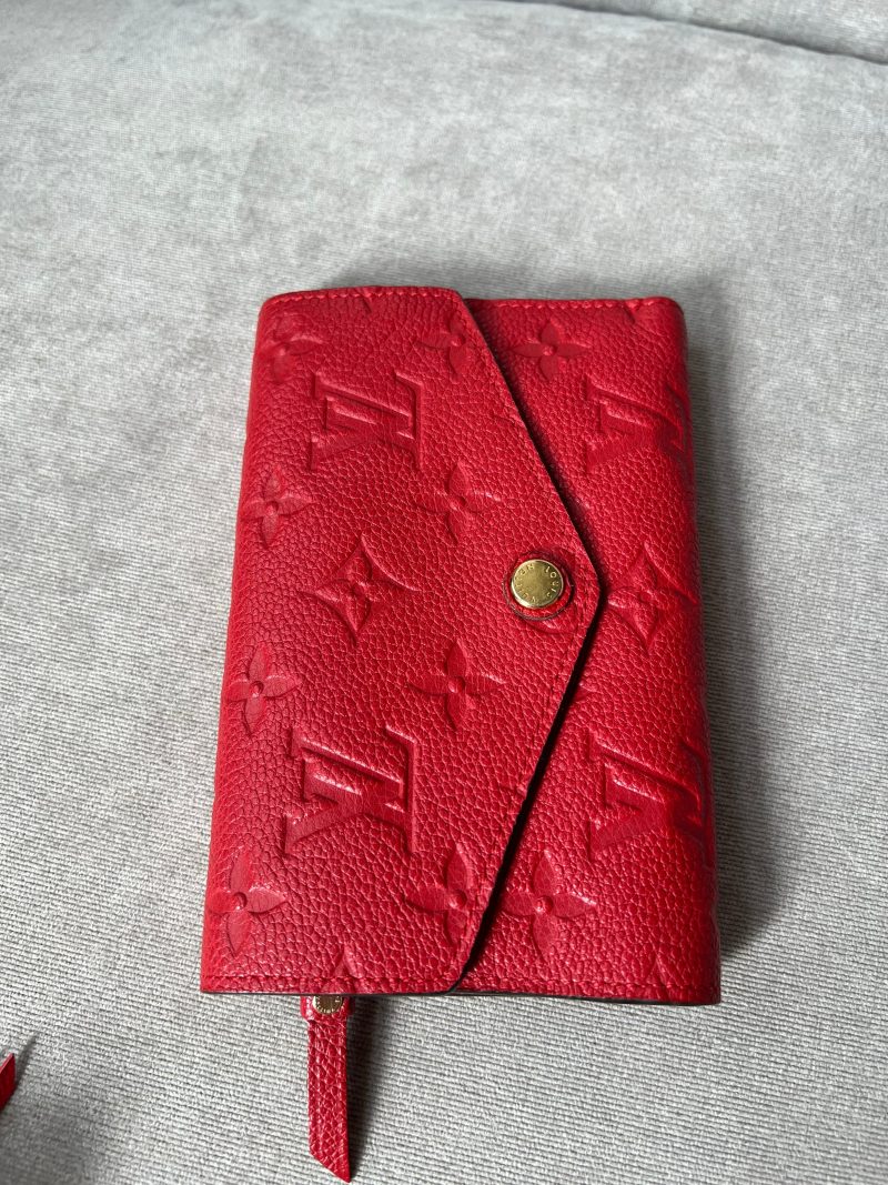 Louis Vuitton Compact Discovery - Image 5