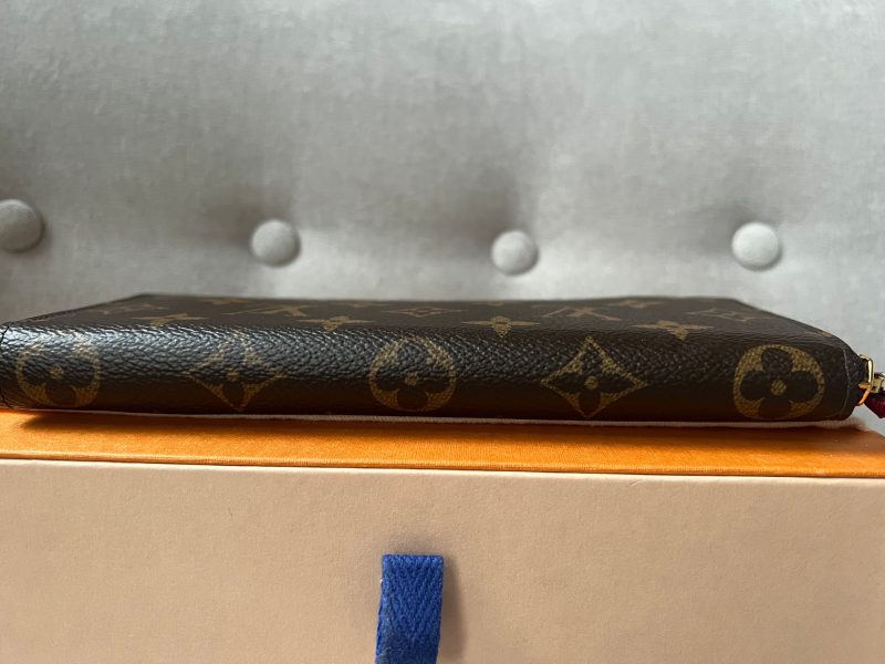 Louis Vuitton Clemence Wallet in Reverse Monogram - Image 13