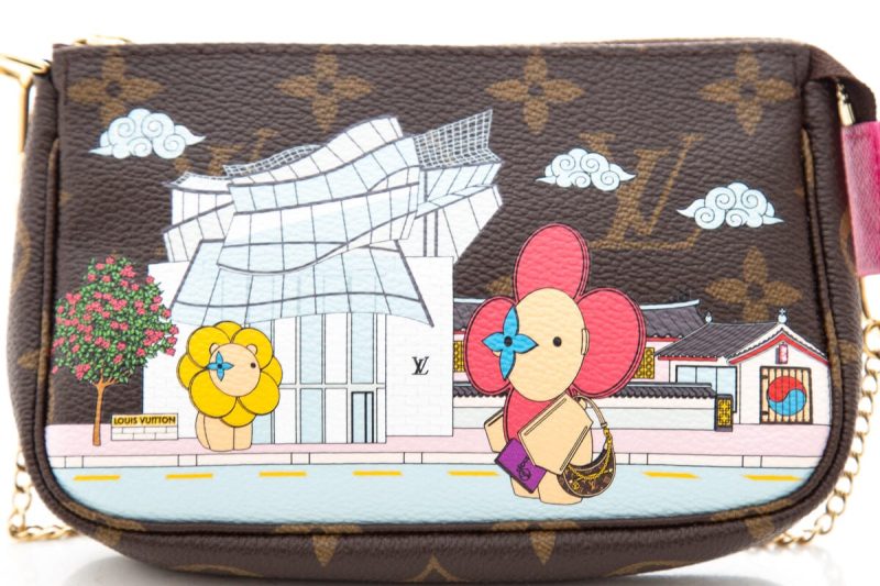 Louis Vuitton Brown Canvas Monogram Artsy Handbag - Image 5