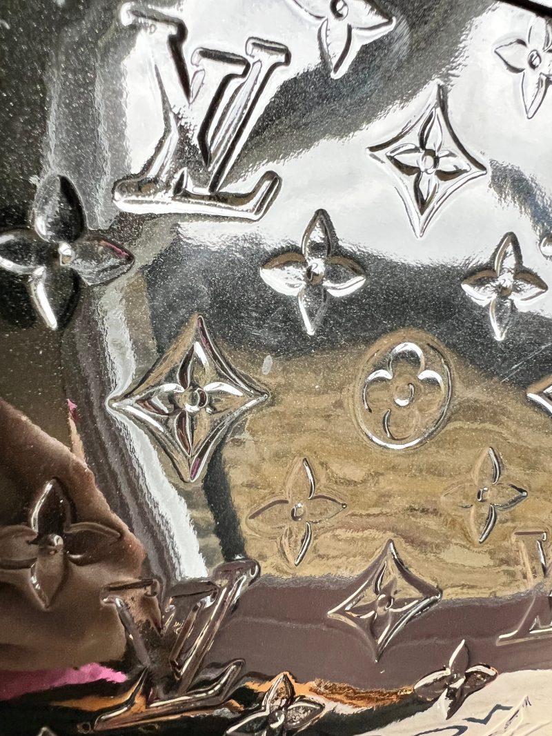 Louis Vuitton Brea MM Handbag & Shoulder Bag - Image 8