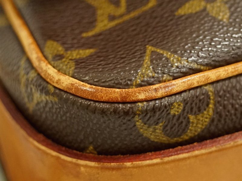 Louis Vuitton Cartouchiere Handbag - Image 10