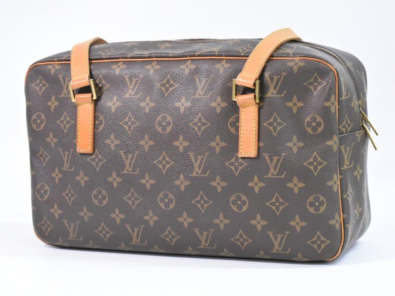 Louis Vuitton CiteCanvas Shoulder Bag () - Image 2