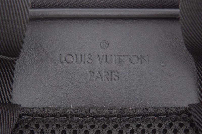 Louis Vuitton Black Damier Paillette Mini Pochette Accessoires - Image 5