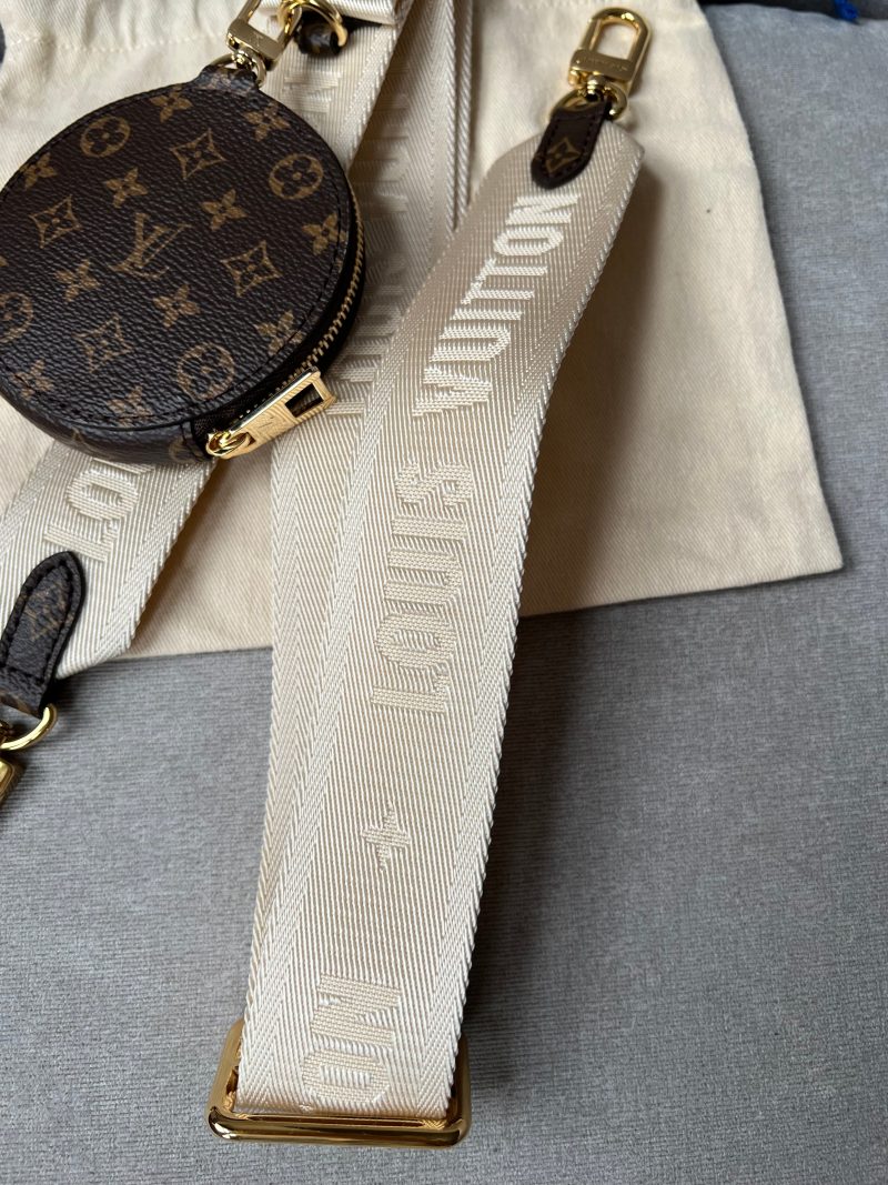 Louis Vuitton Canvas Damier Ebene South Bank Besace - Image 5