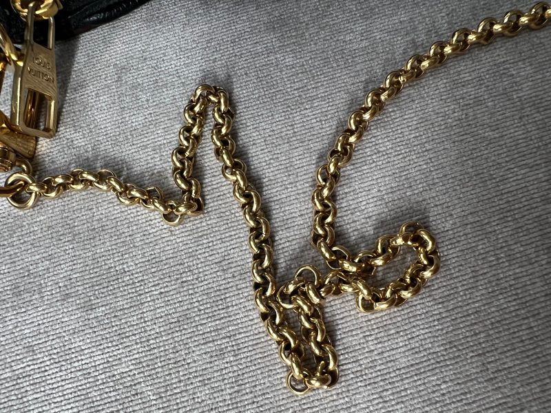 Louis Vuitton Black and Monogram Pallas Pochette - Image 31