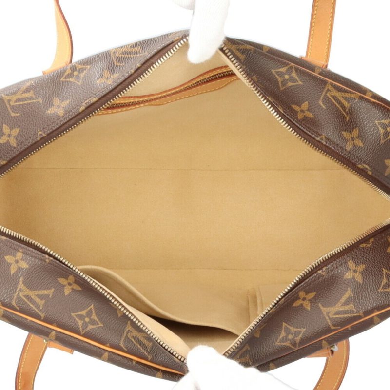 Louis Vuitton CitéCanvas Shoulder Bag () - Image 5