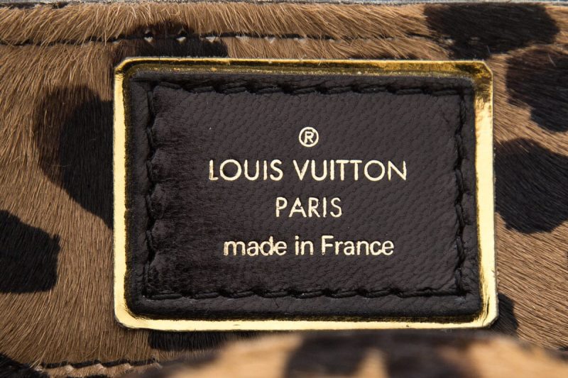 Louis Vuitton Brown Monogram Lock It Bracelet - Image 9
