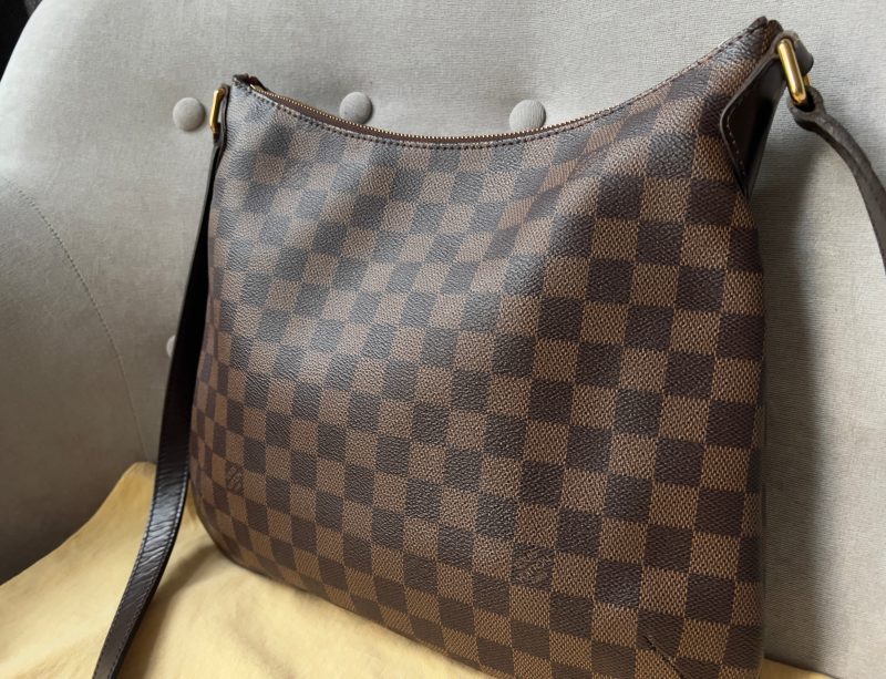 Louis Vuitton Bloomsbury PM Damier Ebene Crossbody Bag - Image 15