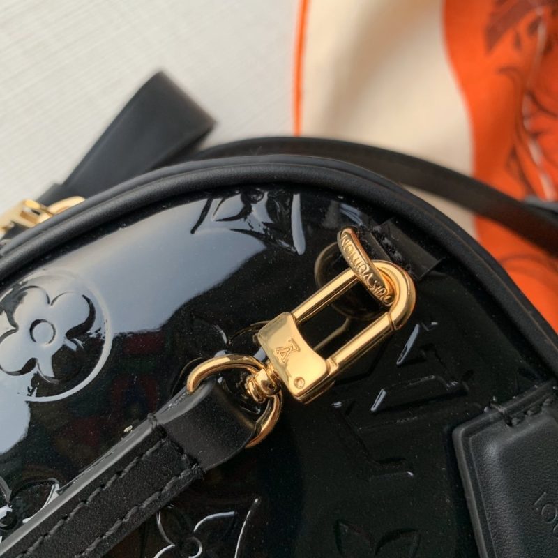 Louis Vuitton Belt Bag - Image 4