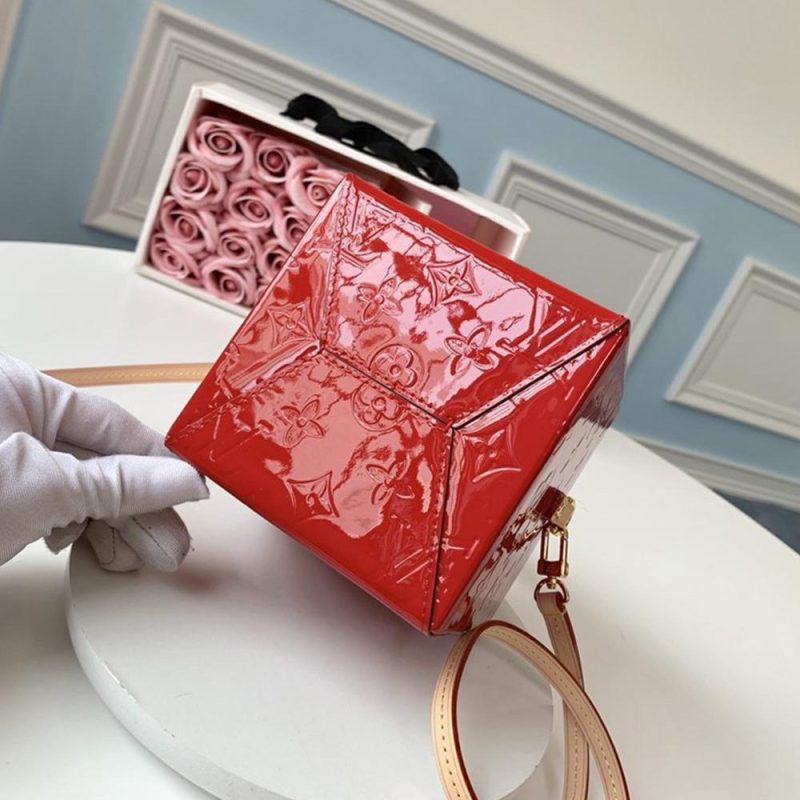 Louis Vuitton Bleeker Box Bag - Image 8