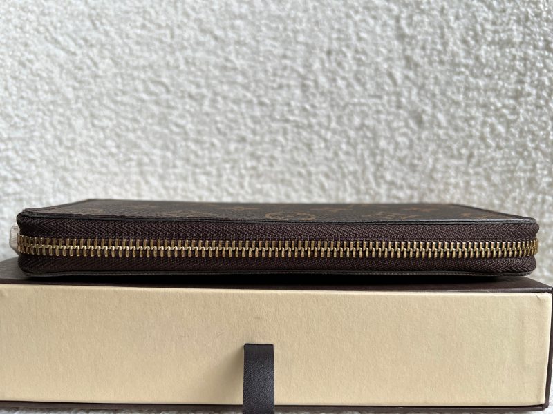 Louis Vuitton Clemence Wallet in Damier Ebene - Image 7