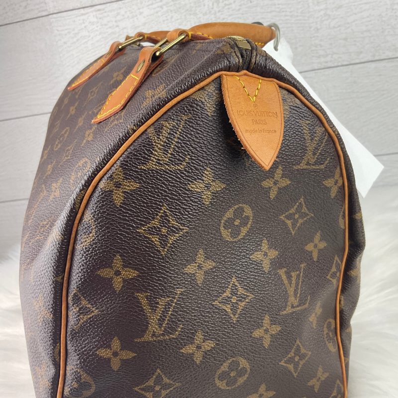 Handbag Luxury Designer By Louis Vuitton, Size: Large - Image 8