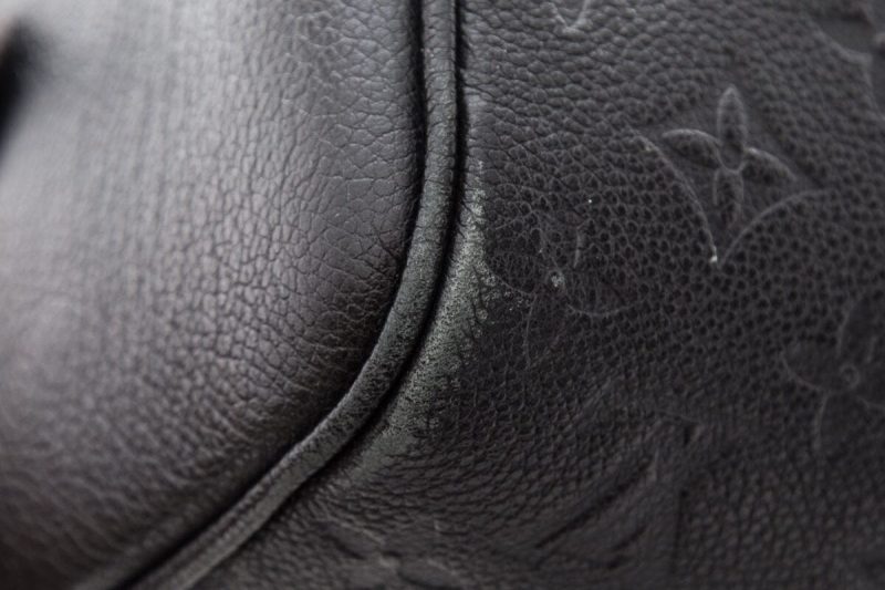 Louis Vuitton Black Monogram Sunny Bandeau - Image 9