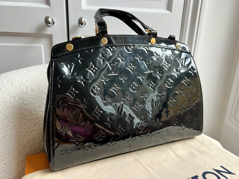 Louis Vuitton Brea MM Handbag & Shoulder Bag - Image 16