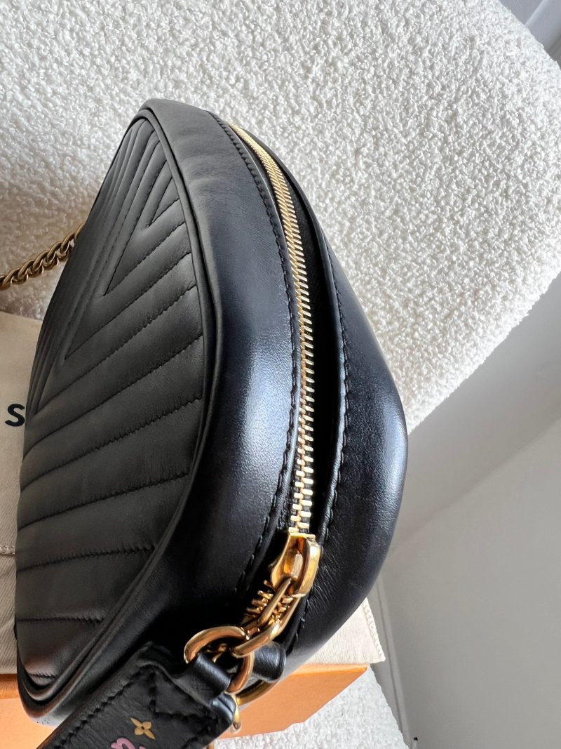Louis Vuitton Black New Wave Chain Bag - Image 14