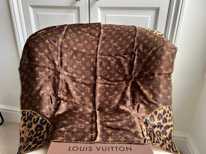 Louis Vuitton Brown Leopard Stephen Sprouse Cashmere Scarf - Image 4