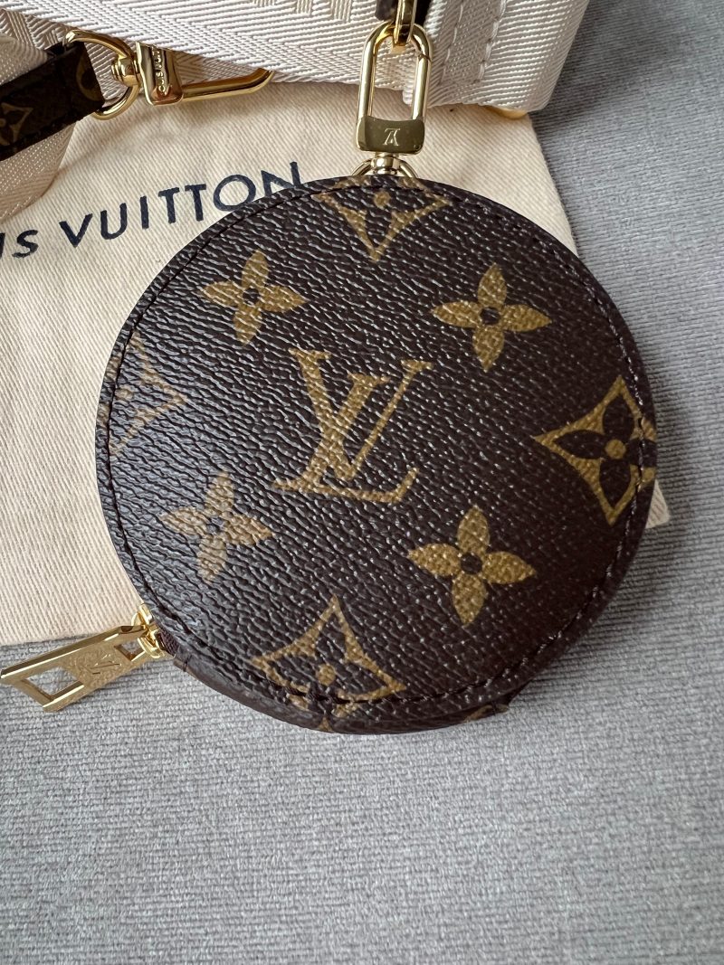 Louis Vuitton Canvas Damier Ebene South Bank Besace - Image 12