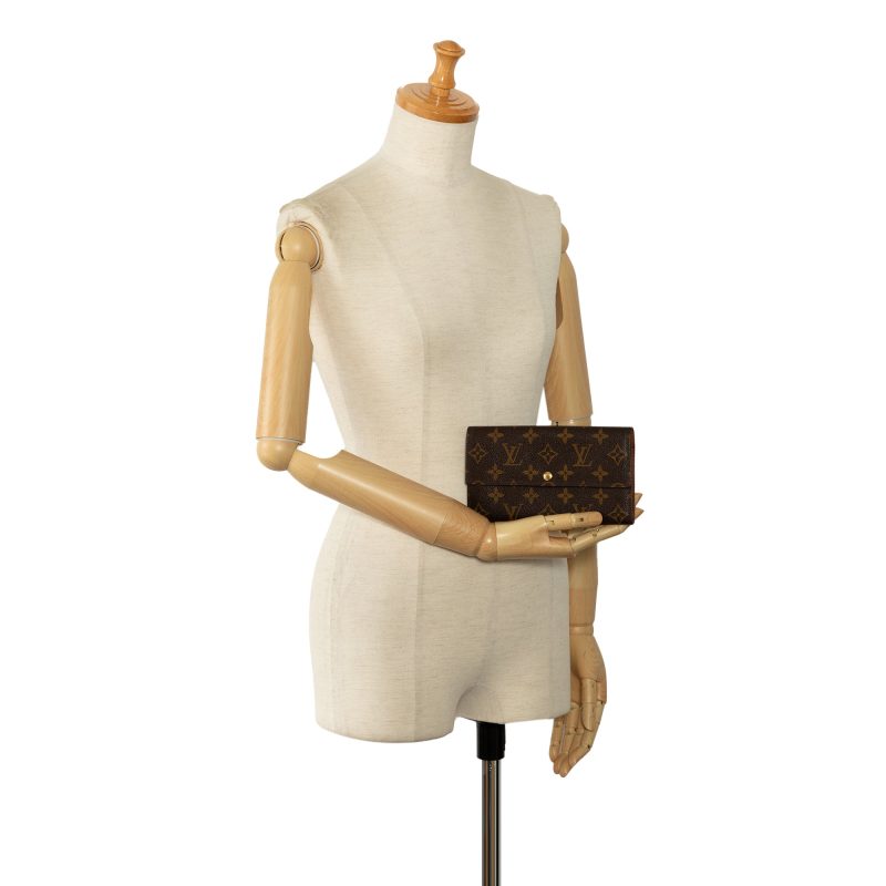 Brown Louis Vuitton Monogram Sarah Long Wallet - Image 13