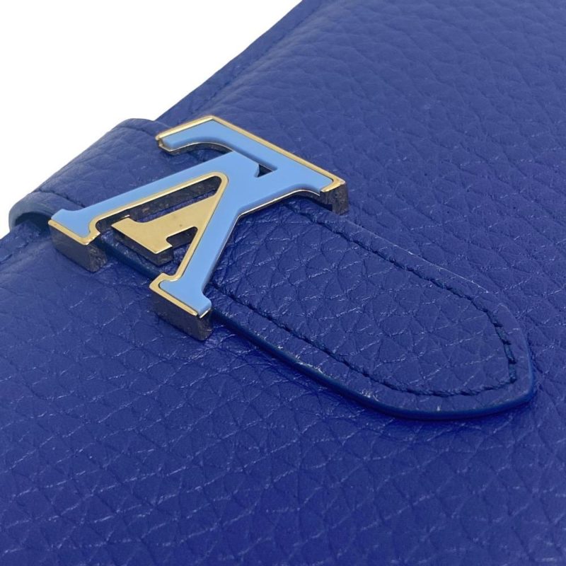 Louis Vuitton CapucinesLeather Wallet() - Image 6