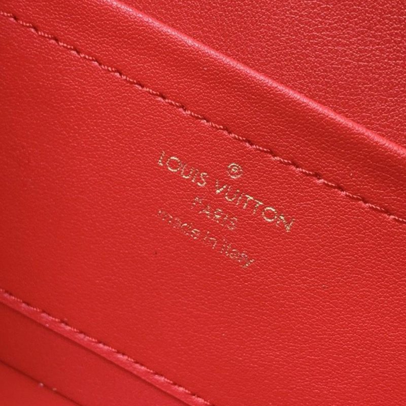 Louis Vuitton Bleeker Box Bag - Image 3