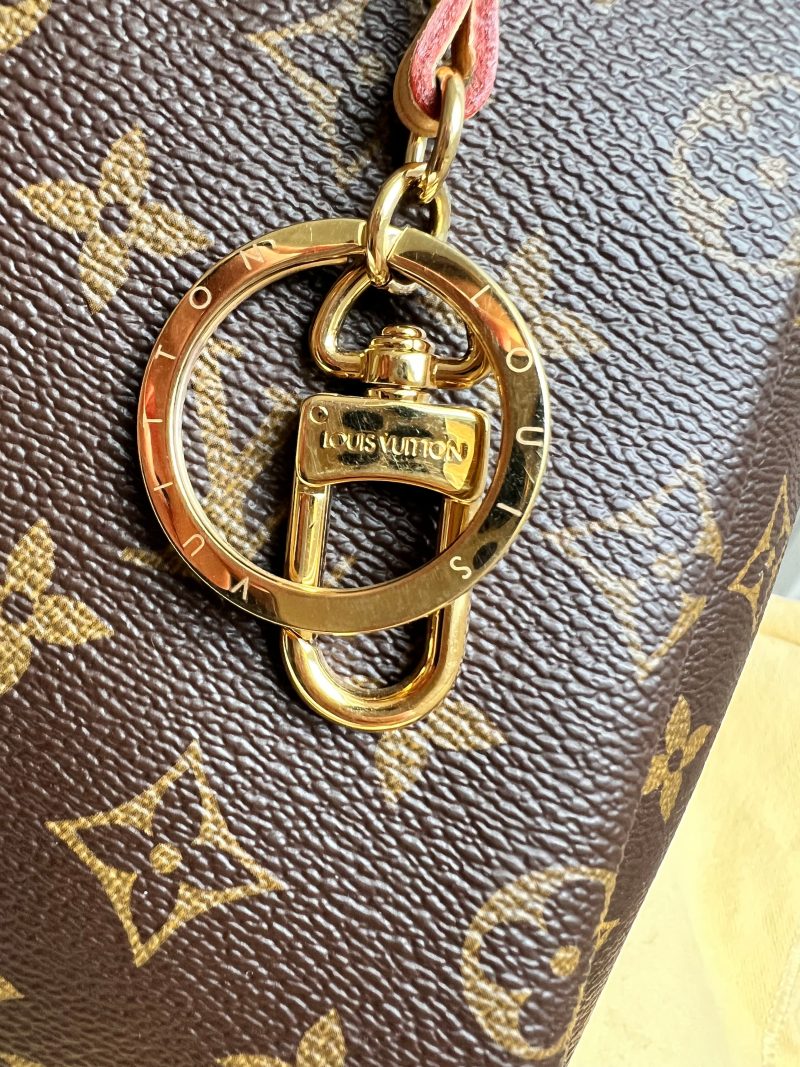 Louis Vuitton Artsy MM Monogram - Image 6