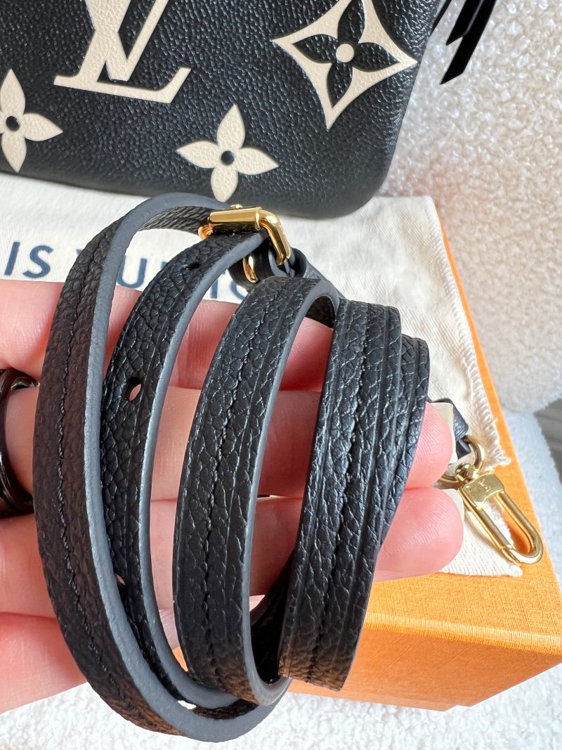 Louis Vuitton Bieux Macao - Image 17