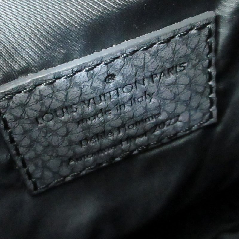 Louis Vuitton Chalk Nano - Image 6