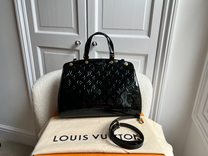 Louis Vuitton Brea MM Handbag & Shoulder Bag