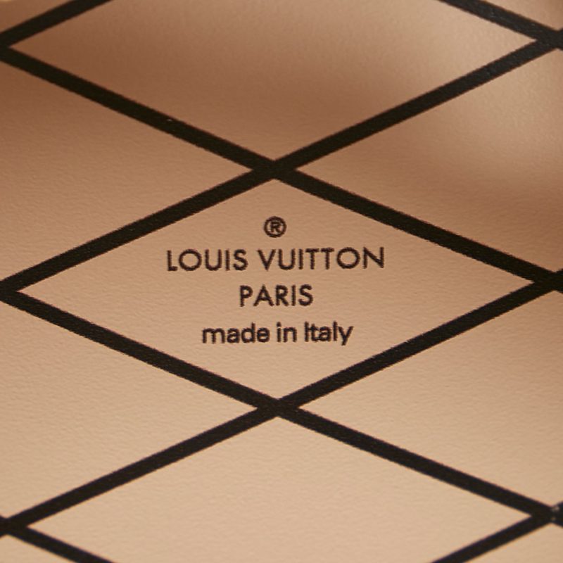 Louis Vuitton Boite Chapeau Souple Mini Black Monogram Vernis - Image 7