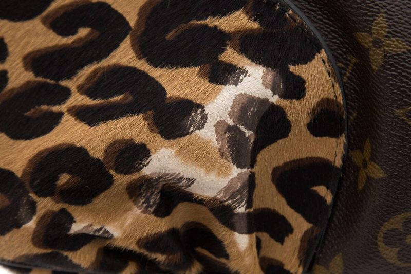 Louis Vuitton Brown Monogram Lock It Bracelet - Image 7