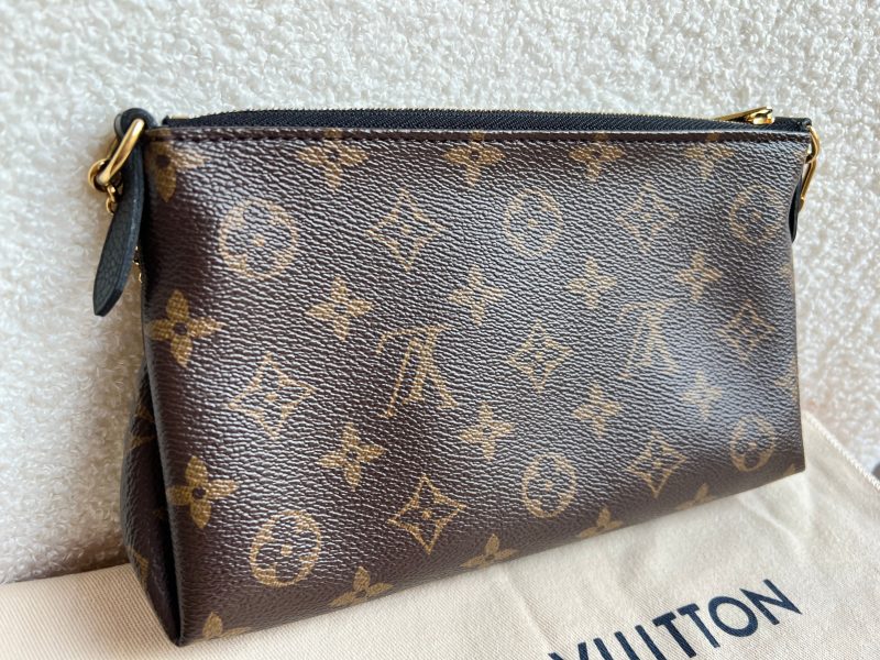 Louis Vuitton Black and White Monogram Canvas Shoulder Bag Medium - Image 11