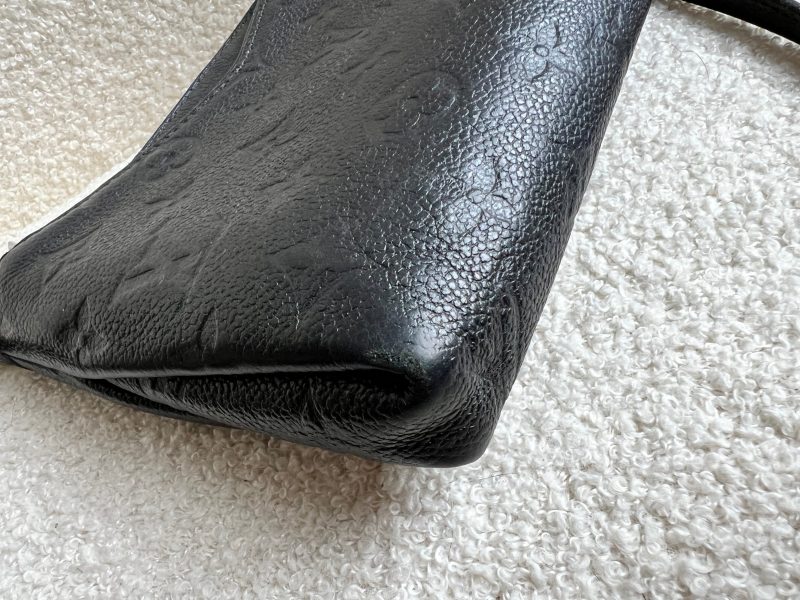 Louis Vuitton Black Monogram Empreinte Pochette Metis Bag - Image 19