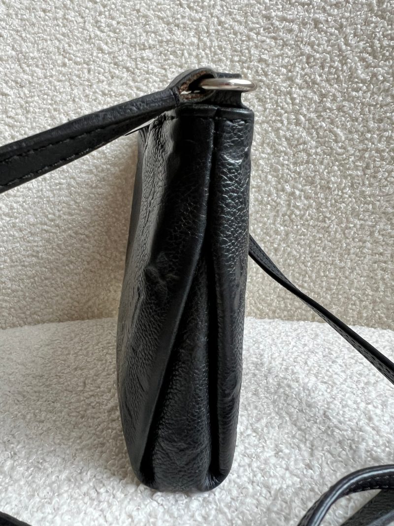 Louis Vuitton Black Monogram Empreinte Pochette Metis Bag - Image 15