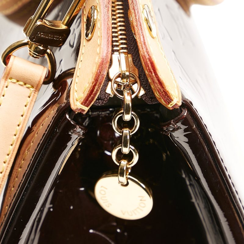Louis Vuitton Brea MM Purple Monogram Vernis - Image 9